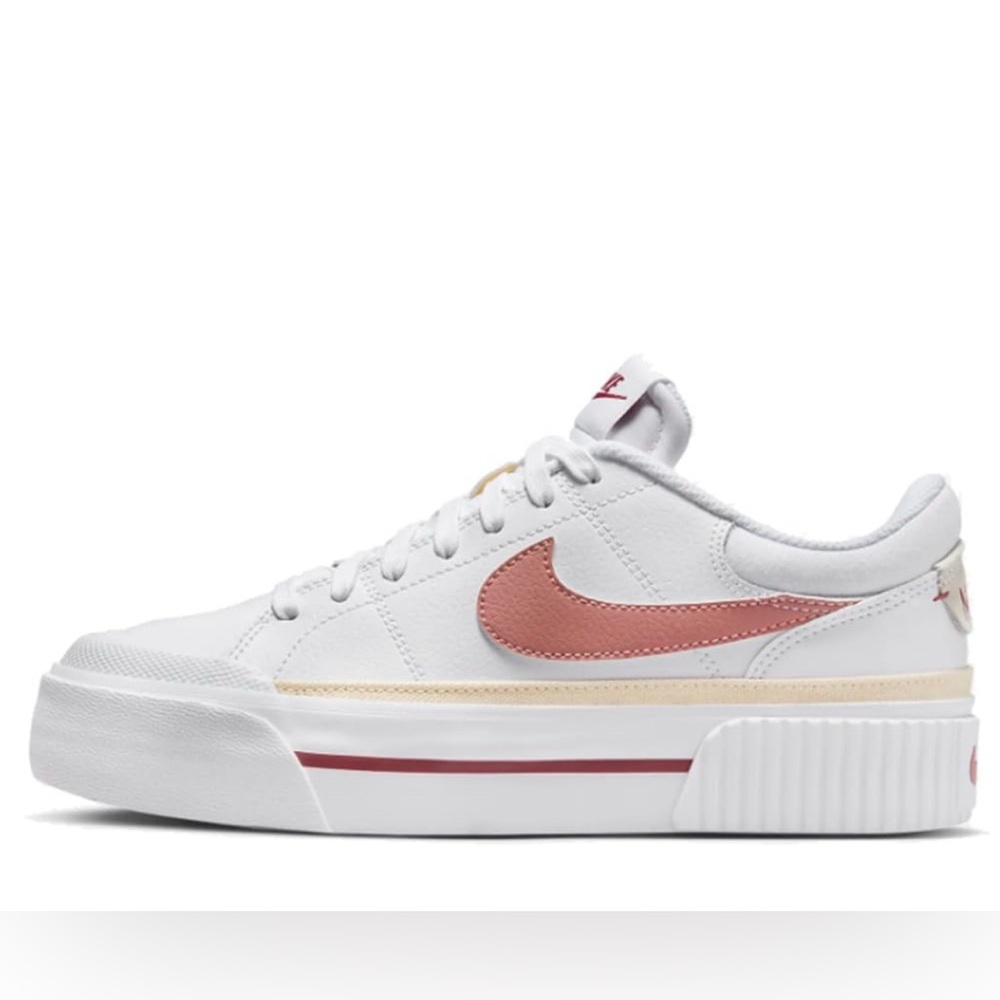Nike Court Legacy Lift Guava